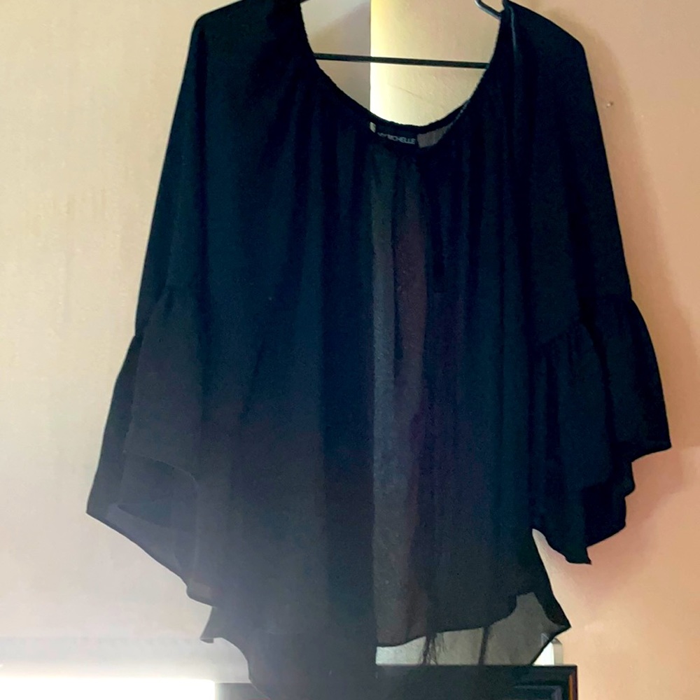 Flowey black blouse size XL